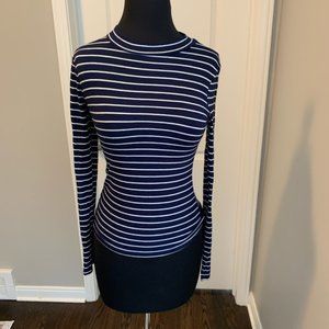 Long Sleeve Mock Neck
